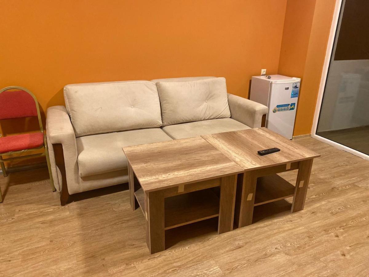Mimino Aparthotel บาทูมิ ภายนอก รูปภาพ