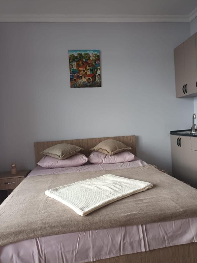 Mimino Aparthotel บาทูมิ ภายนอก รูปภาพ