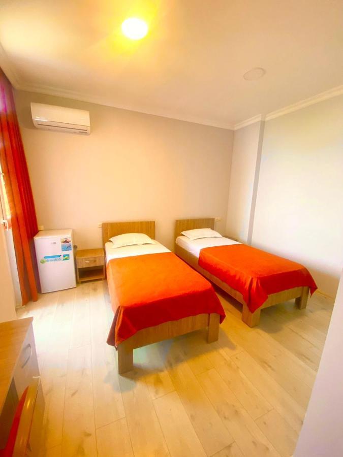 Mimino Aparthotel บาทูมิ ภายนอก รูปภาพ