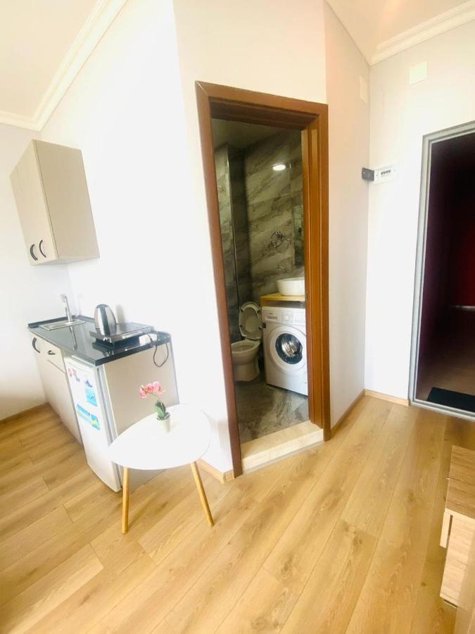 Mimino Aparthotel บาทูมิ ภายนอก รูปภาพ
