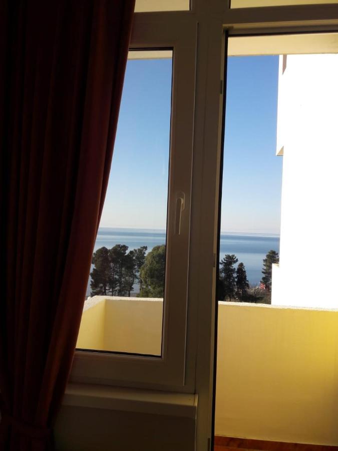 Mimino Aparthotel บาทูมิ ภายนอก รูปภาพ